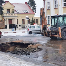 Miasto bez wody i zamknięte ulice. Trwa usuwanie awarii