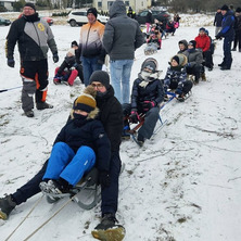 Prawdziwy kulig w Kowalewie. Klimatyczne ognisko, grill i gulaszowa