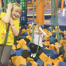 Zimowe półkolonie. Poranny trening i zabawa ruchowa