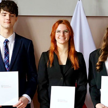Julia Szczepaniak stypendystką ministra. Uczennica Krzywoustego wyróżniona